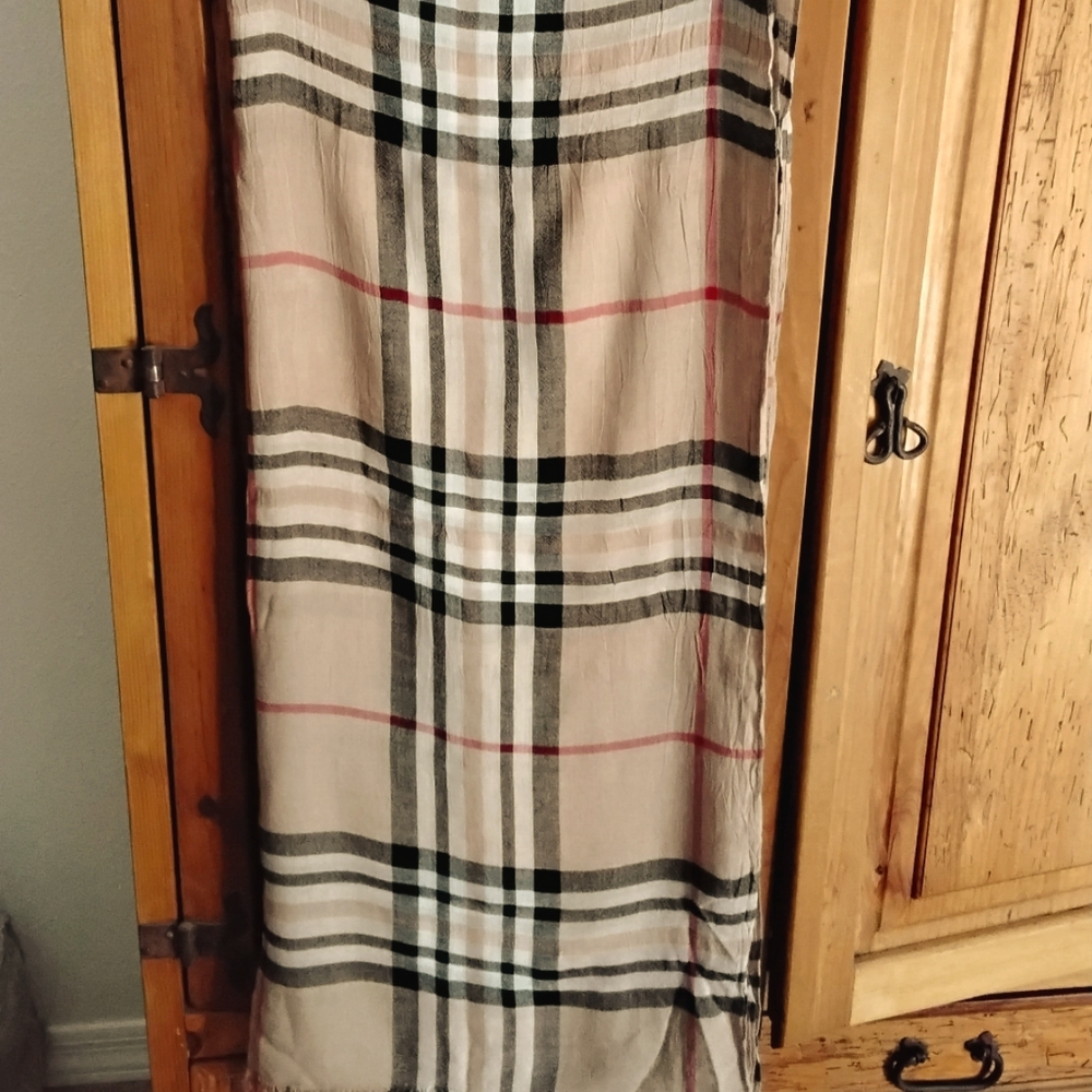 FAUX BURBERRY WRAP